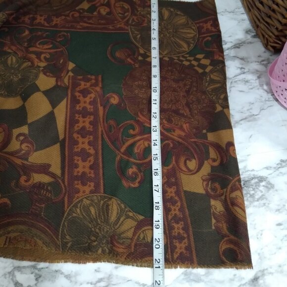 Multicolor Knit Tuscan Print Fringes Soft Shawl Scarf Made in Italy - Picture 4 of 8